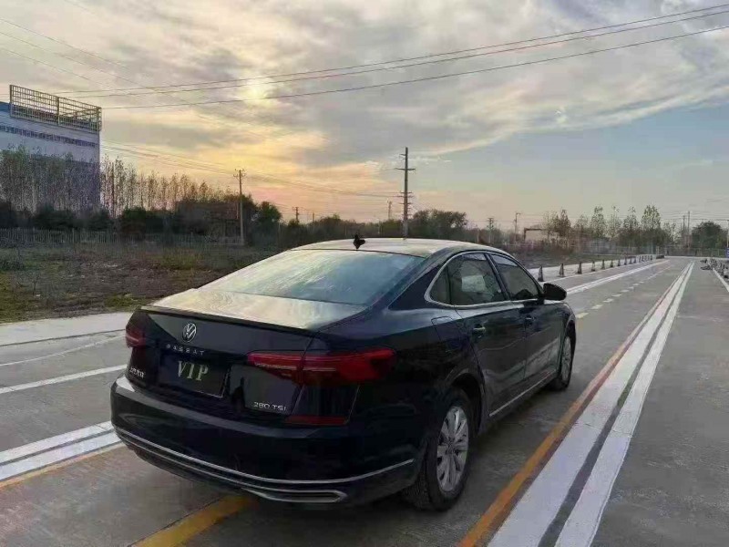 菏泽21年大众帕萨特7