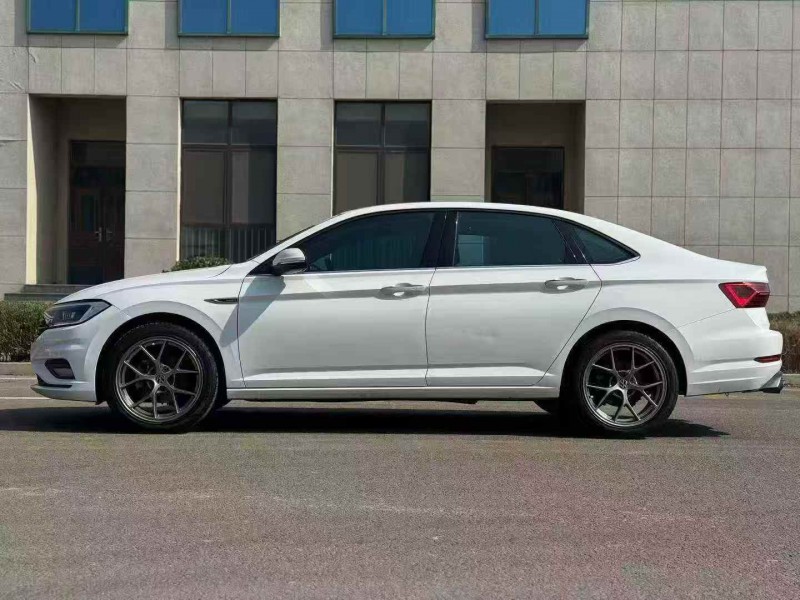 东营21年大众速腾3