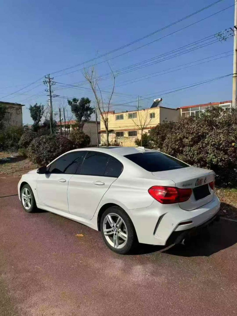 枣庄22年宝马1系7