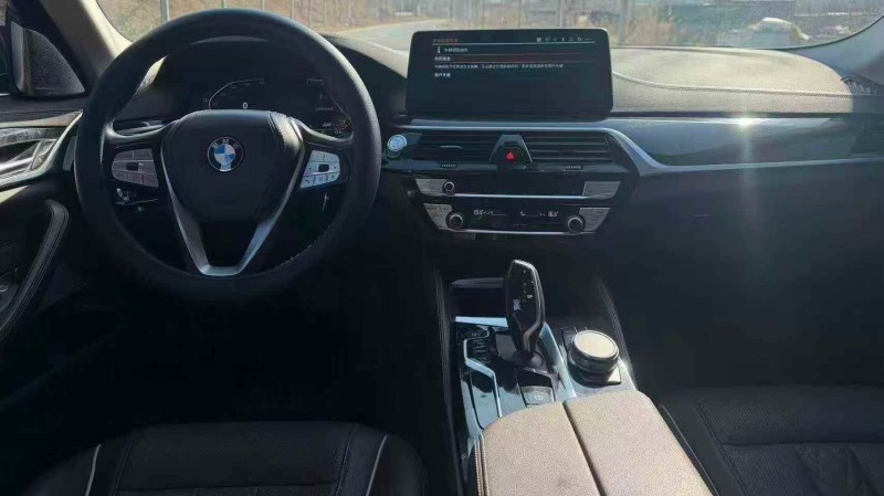 东营21年宝马5系6