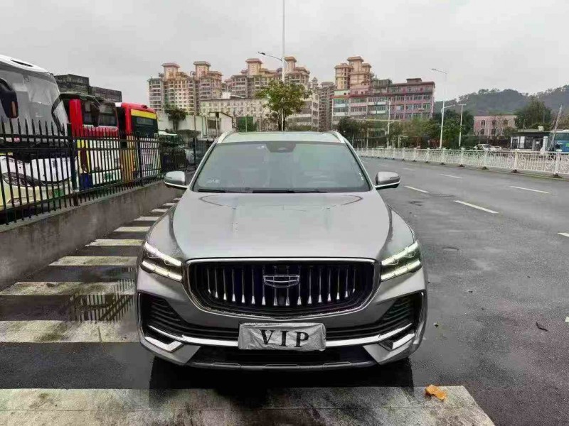 深圳22年吉利星越1