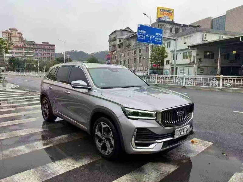 深圳22年吉利星越2