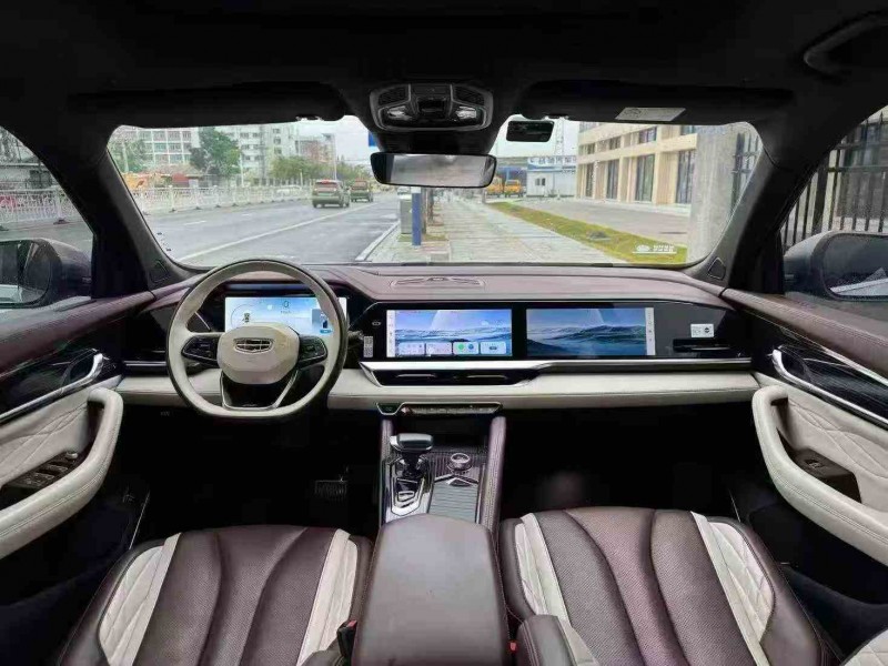 深圳22年吉利星越9