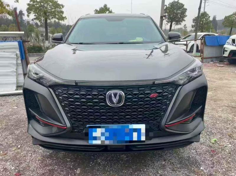 绍兴21年长安汽车CS751