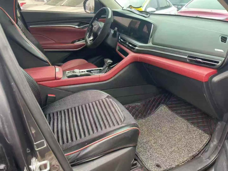 绍兴21年长安汽车CS755