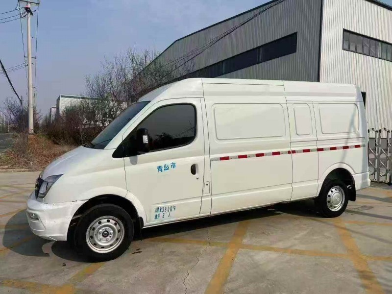 东营23年大通V803