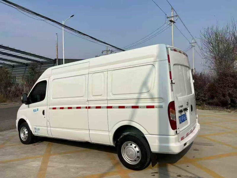 东营23年大通V807