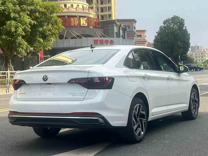 汕头26年大众速腾9