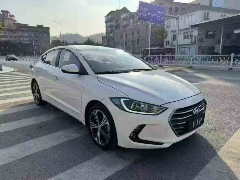 江門19年現代領動5