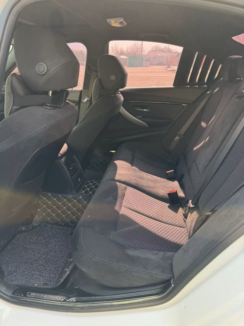 枣庄17年宝马3系8