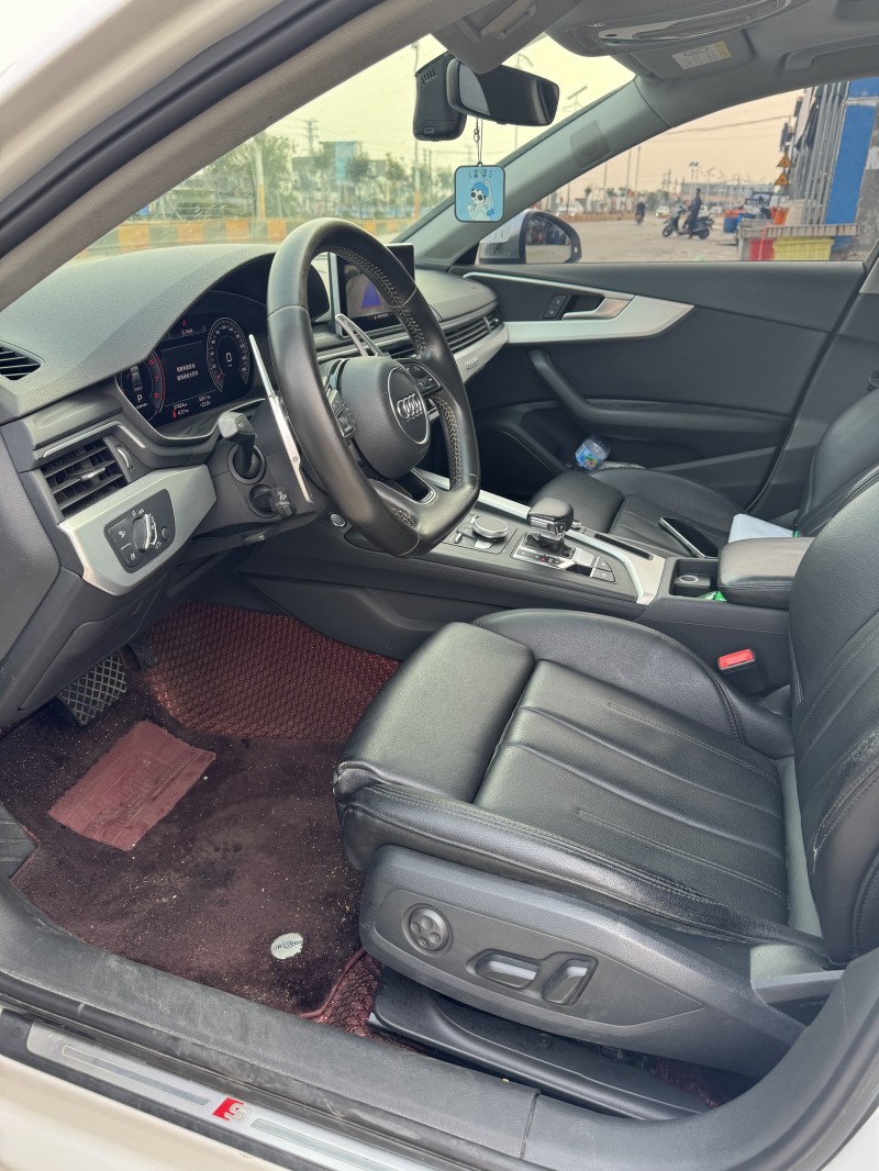 潮州19年奧迪A4L3