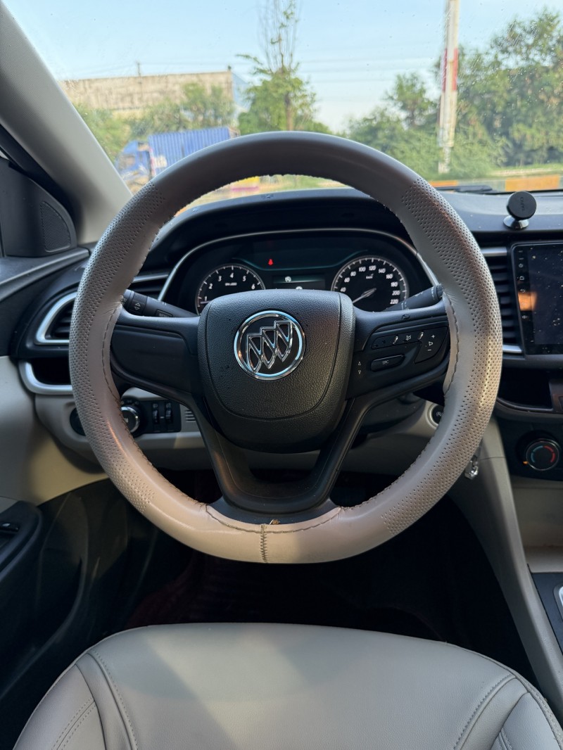 潮州17年別克英朗6