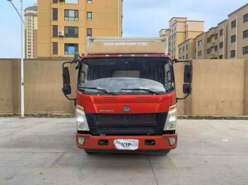 濰坊18年卡車系列重汽豪沃1