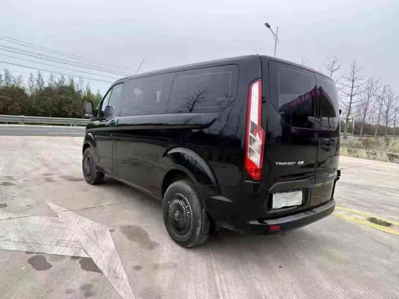 苏州22年福特全顺6