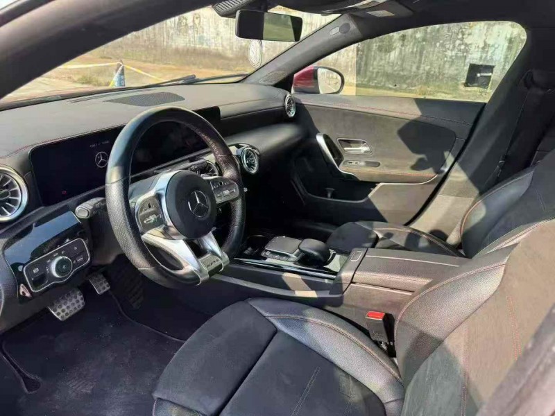 菏澤21年奔馳CLA4