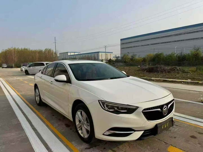 菏泽20年别克君威3