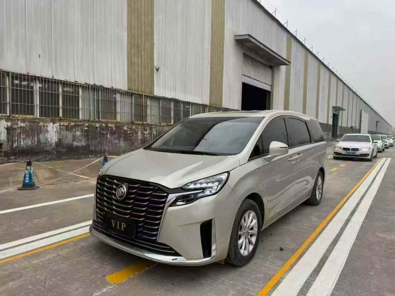 菏泽20年别克GL82