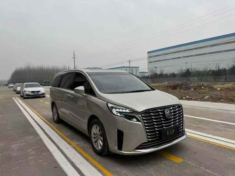 菏泽20年别克GL83