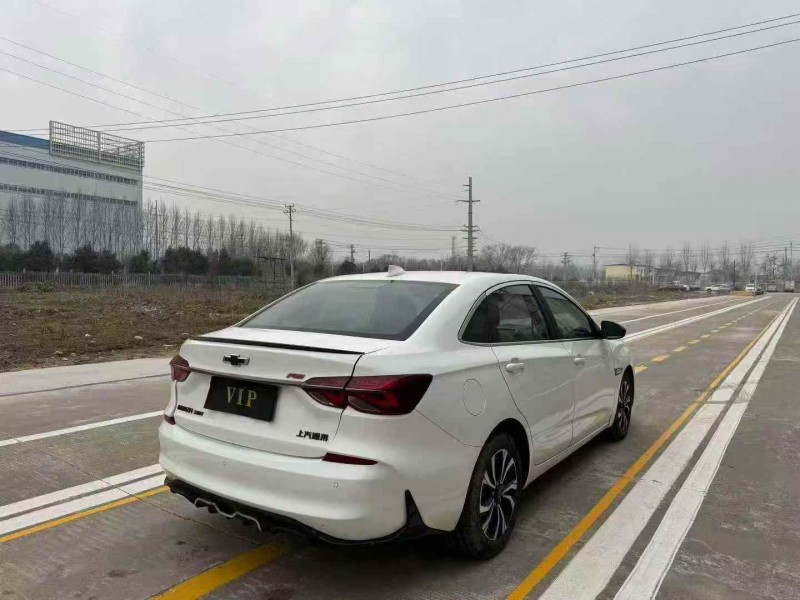 菏泽19年雪佛兰科鲁泽8