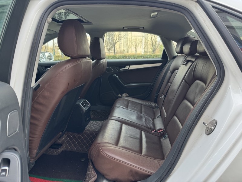 濟寧16年奧迪A4L4