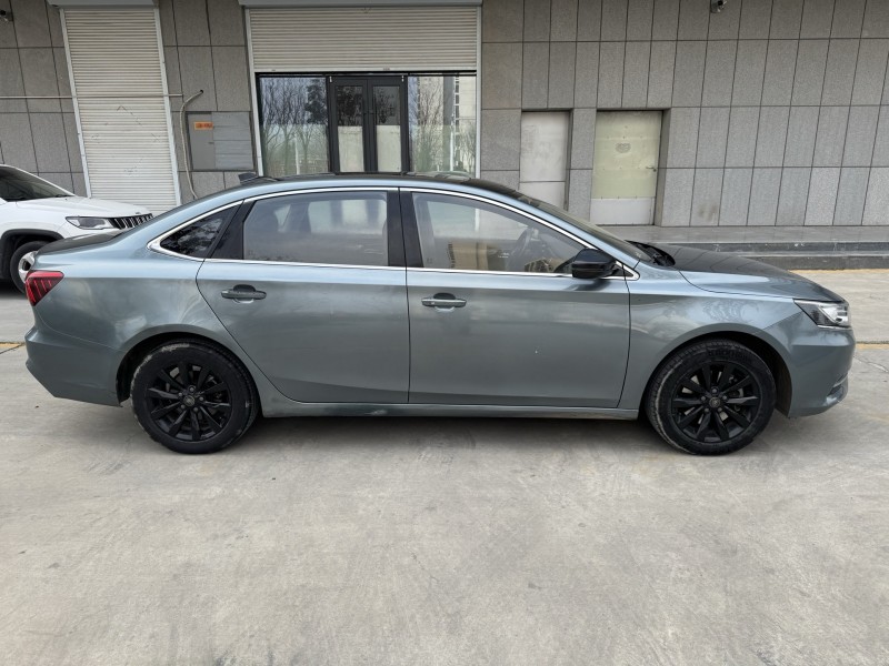 济宁17年荣威i67