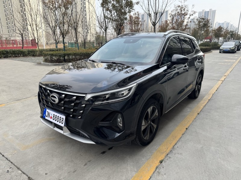 济宁22年传祺GS43