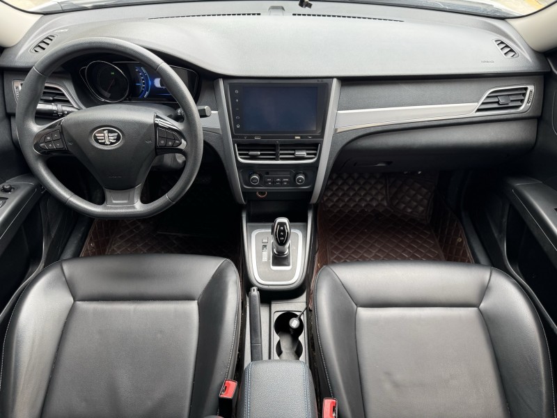 济宁21年奔腾B305