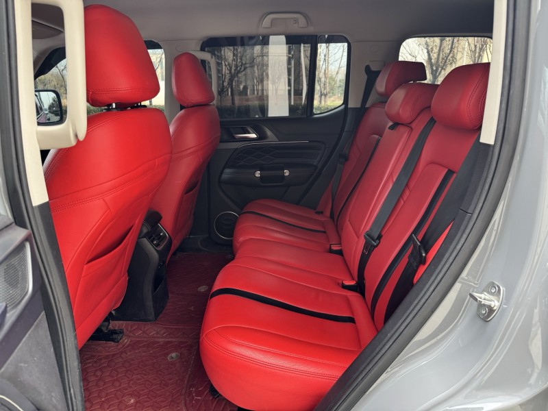 济宁21年长城汽车坦克4