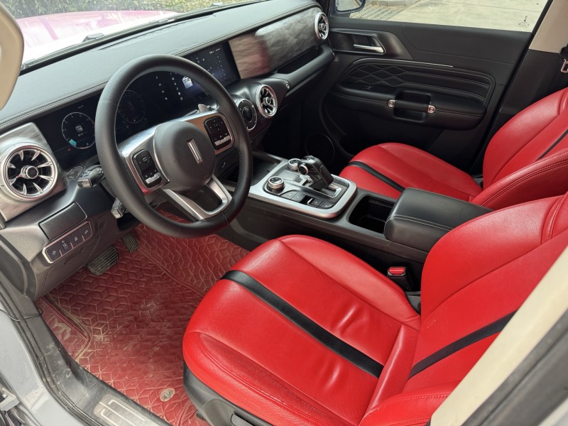 济宁21年长城汽车坦克6