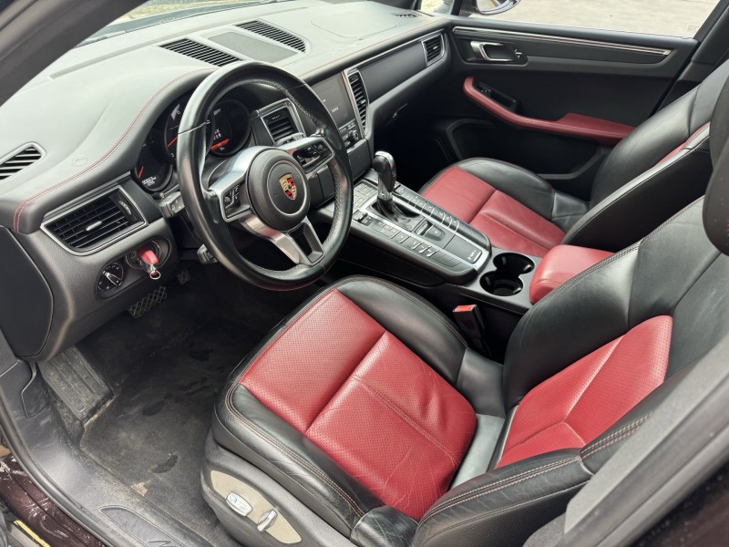 济宁17年保时捷Macan6
