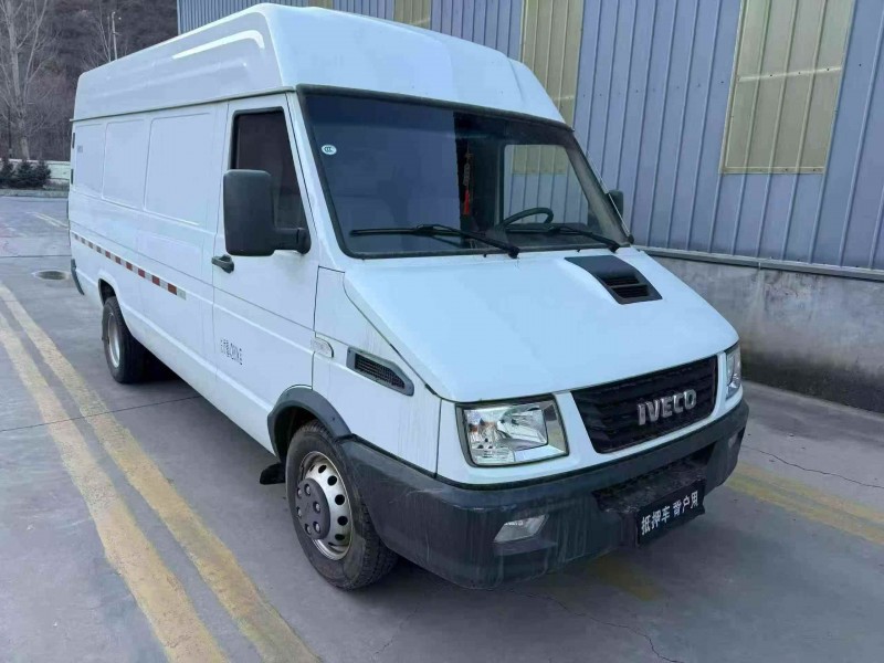 秦皇岛22年依维柯得意2