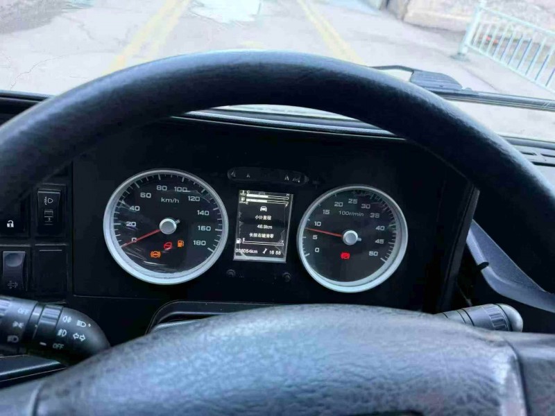 秦皇岛22年依维柯得意4