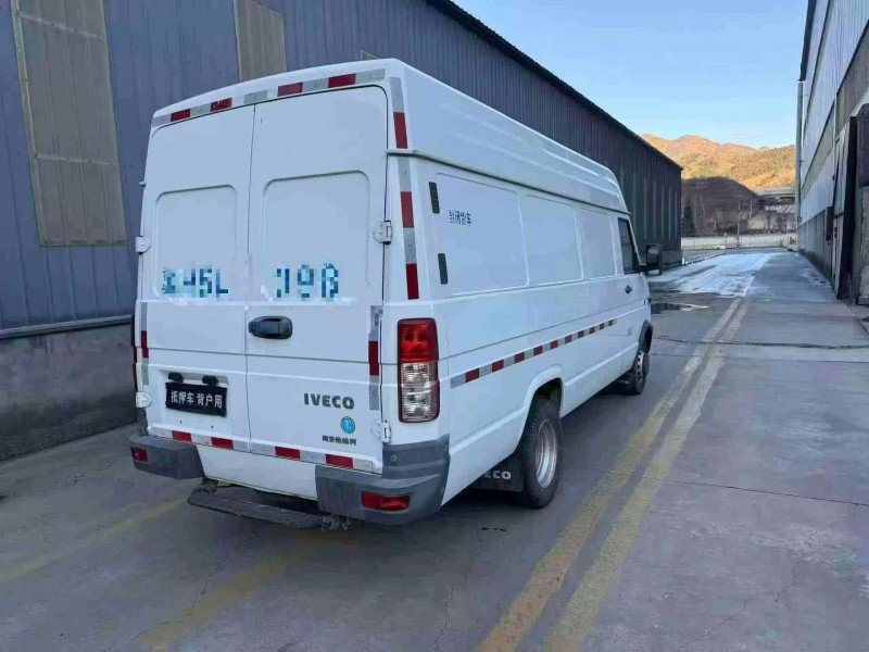 秦皇岛22年依维柯得意8