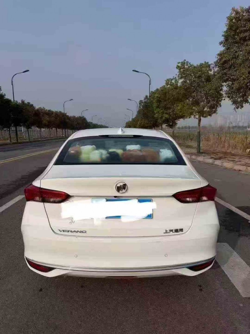 蚌埠25年别克威朗9