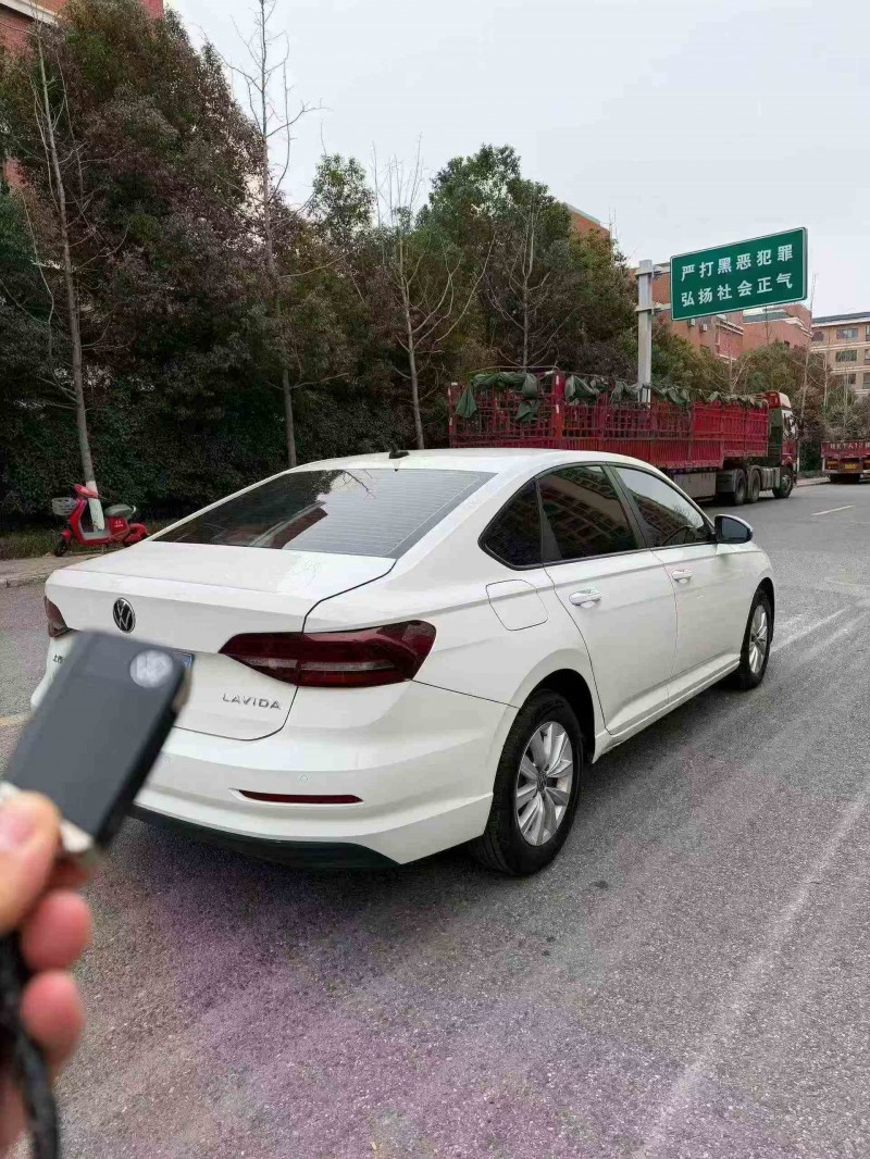 淮南21年大众朗逸8