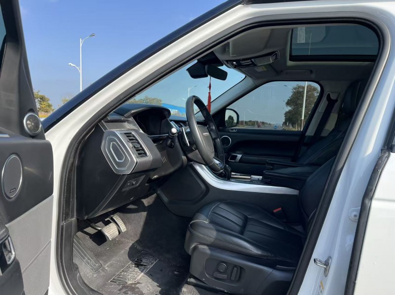 盐城18年路虎揽胜运动5