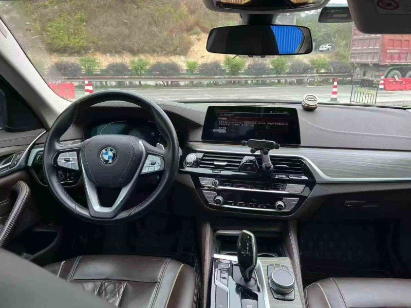 北海20年宝马5系4