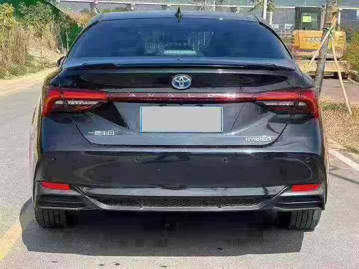 珠海23年丰田亚洲龙9