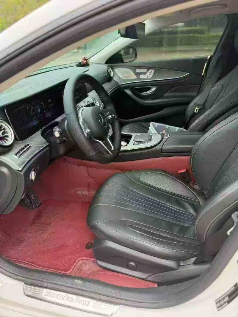 邵阳19年奔驰CLS4