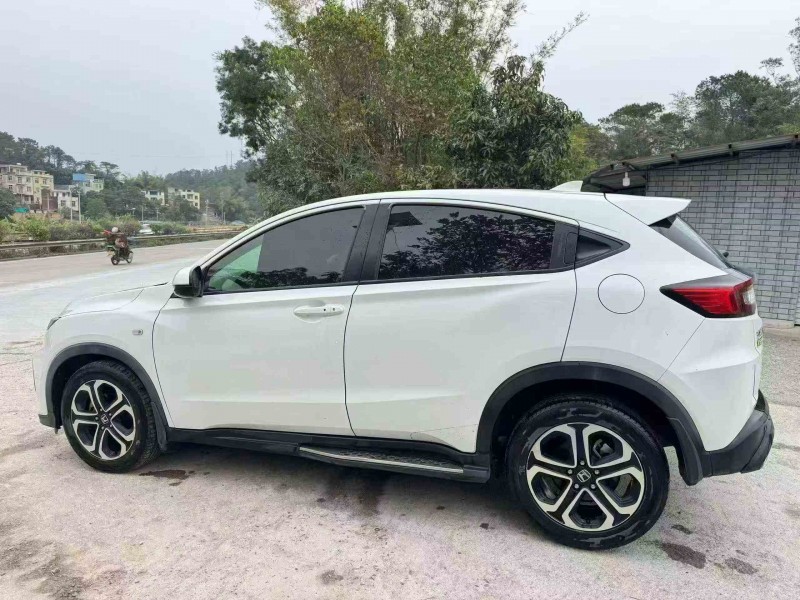 北海17年本田XRV8