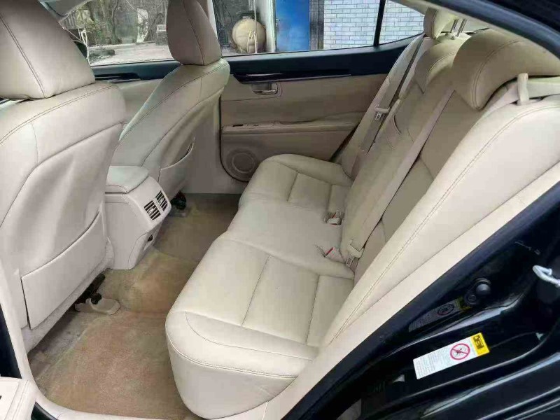 防城港14年雷克萨斯ES4