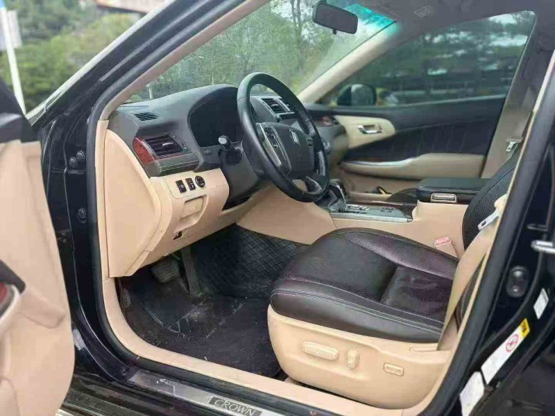 北海14年豐田皇冠4