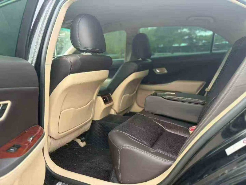 北海14年豐田皇冠6