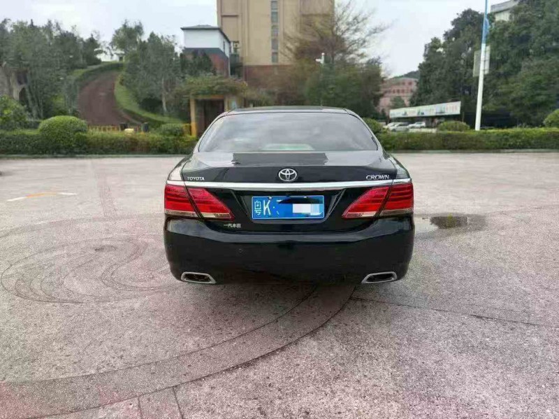 北海14年豐田皇冠7