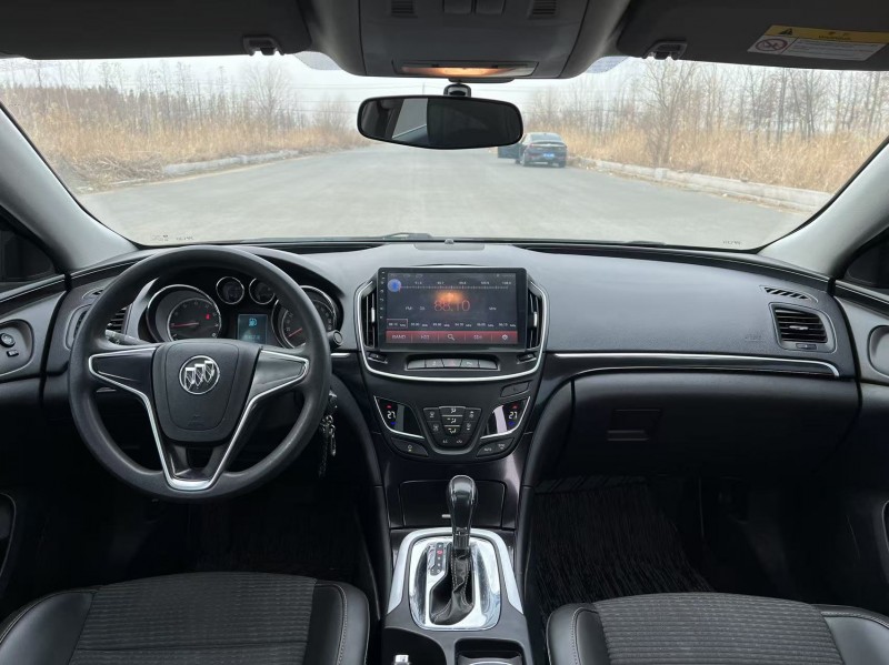 鹽城17年別克君威7