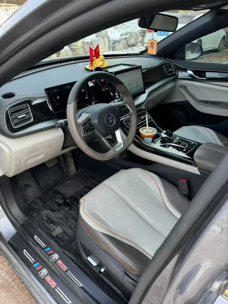 邢台23年比亚迪秦4