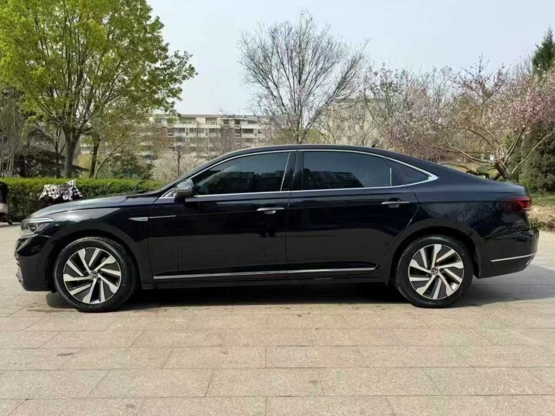 邢台22年大众帕萨特2