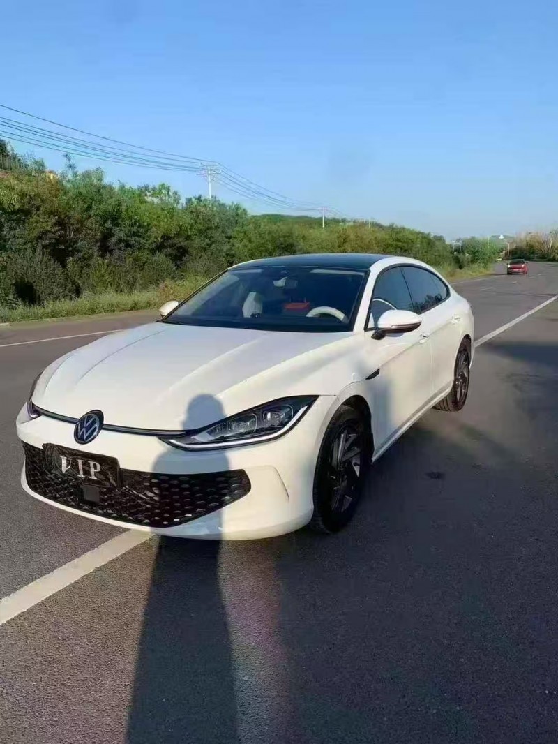 邯鄲24年大眾凌渡2