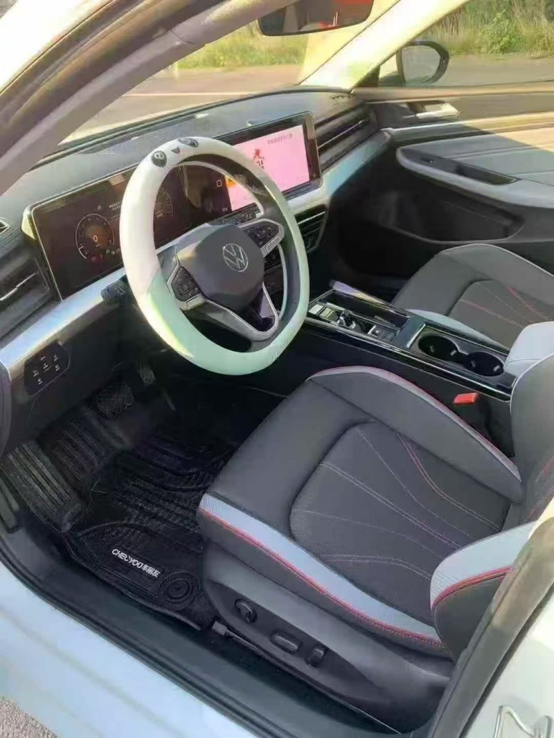 邯鄲24年大眾凌渡6