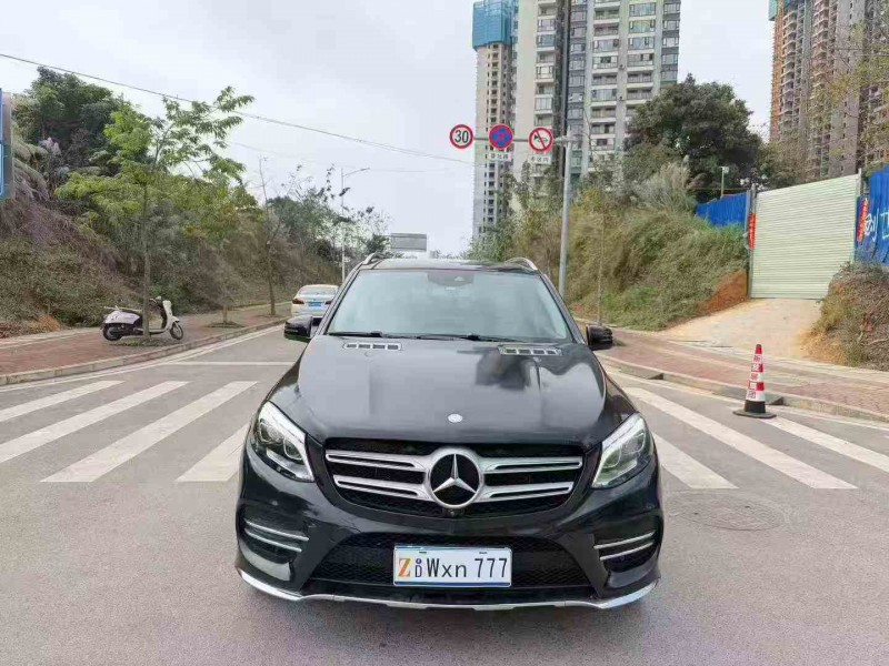 南宁16年奔驰GLE1